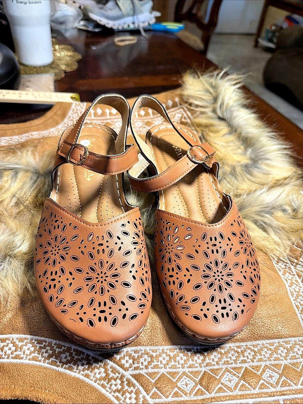 Alegria Women's Floral Perforated Sandals Brown US 9